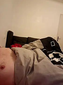 xLaBiteDure online show from October 6, 2025, 1:47 am