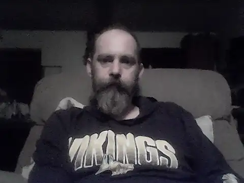 crazyheratic8 online show from December 19, 2025, 2:29 am