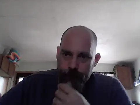 crazyheratic8 online show from April 13, 2026, 2:55 pm