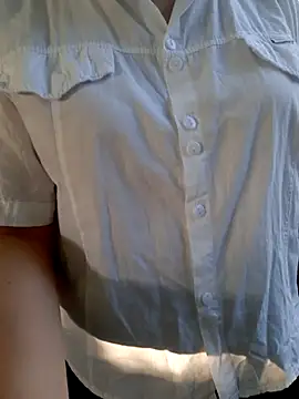 Snapshot of Zun_121 chatting on October 3, 2025, 12:07 am Zun 121 online show from October 3, 2025, 12:07 am