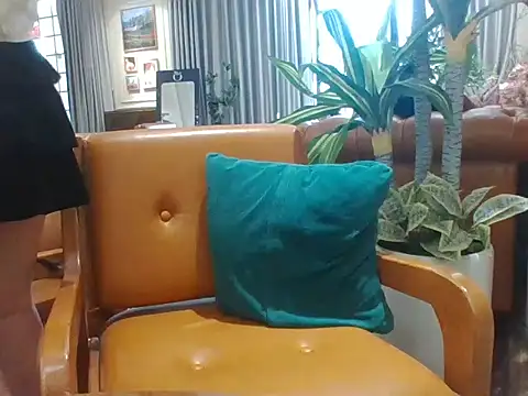 Snapshot of Zun_121 chatting on November 12, 2025, 6:58 am Zun 121 online show from November 12, 2025, 6:58 am