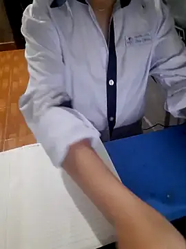 Snapshot of Zun_121 chatting on November 25, 2025, 5:24 pm Zun 121 online show from November 25, 2025, 5:24 pm