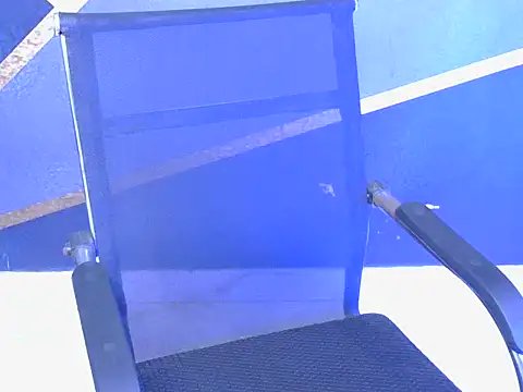 shiny-krisha online show from October 15, 2025, 4:56 am