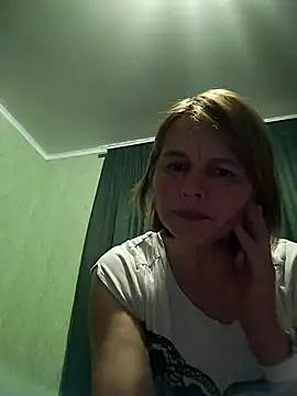 Masha412111 online show from April 23, 2026, 9:39 pm