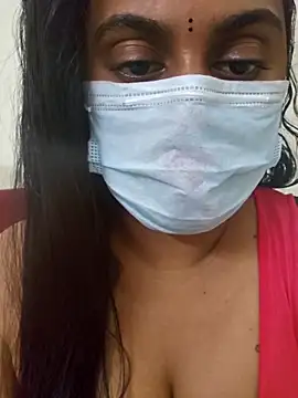 Snapshot of Dheronika_sweetie chatting on February 15, 2026, 3:36 am Dheronika sweetie online show from February 15, 2026, 3:36 am