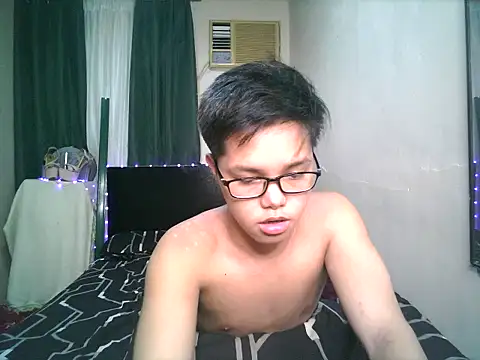 Snapshot of hot_babyboy26 chatting on October 24, 2025, 2:57 pm hot babyboy26 online show from October 24, 2025, 2:57 pm