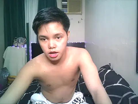 Snapshot of hot_babyboy26 chatting on November 4, 2025, 11:53 am hot babyboy26 online show from November 4, 2025, 11:53 am