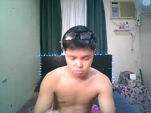 Snapshot of hot_babyboy26 chatting on January 16, 2026, 12:09 pm hot babyboy26 online show from January 16, 2026, 12:09 pm