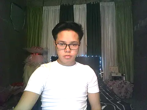 Snapshot of hot_babyboy26 chatting on March 18, 2026, 12:08 pm hot babyboy26 online show from March 18, 2026, 12:08 pm
