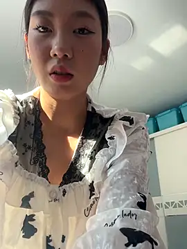 chibaoao66 online show from October 23, 2025, 5:18 am