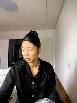 chibaoao66 online show from November 11, 2025, 5:29 am