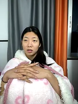 chibaoao66 online show from December 5, 2025, 12:03 pm