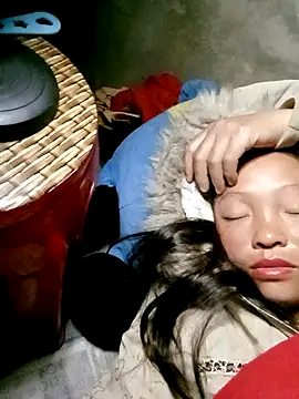 Minkine022 online show from December 1, 2025, 9:09 pm