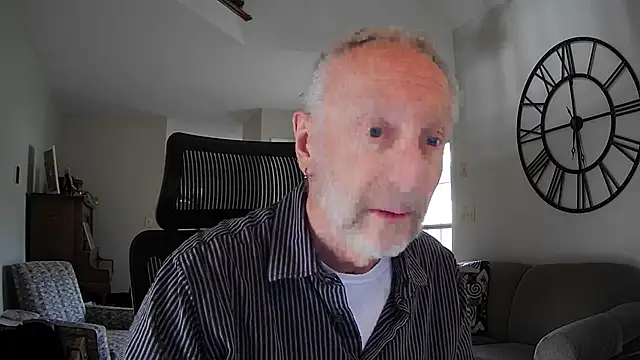 ApolloThrust online show from October 25, 2025, 8:25 pm