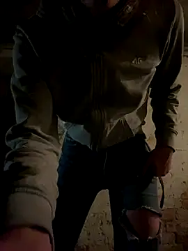 pleasedontpressaredburton online show from October 29, 2025, 10:55 pm