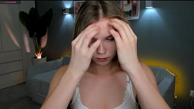 linakorvin online show from October 23, 2025, 1:21 pm