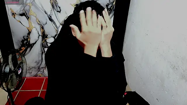 Snapshot of Im_david02 chatting on February 17, 2026, 12:34 pm Im david02 online show from February 17, 2026, 12:34 pm