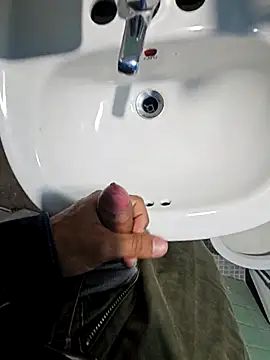 flakito1530 online show from October 9, 2025, 3:10 pm