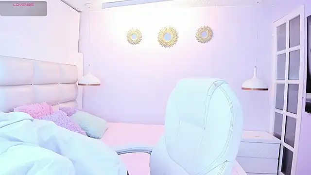 Hottie Guy online show from November 8, 2025, 6:07 pm