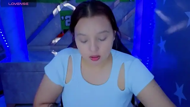 Snapshot of mia_foster_t chatting on July 9, 2026, 1:15 pm mia foster t online show from July 9, 2026, 1:15 pm