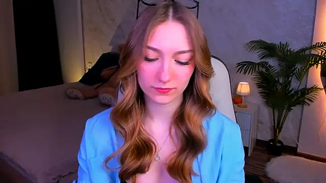 AngelAnabelle online show from December 16, 2025, 1:27 pm