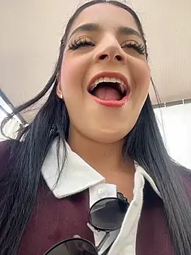 ArieliciousXXX online show from April 20, 2026, 1:03 pm