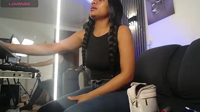 Charlotte ebony  online show from November 11, 2025, 1:00 pm