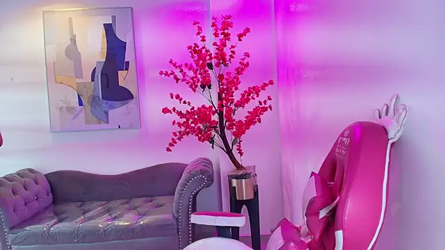 Summer miller online show from February 10, 2026, 11:25 am