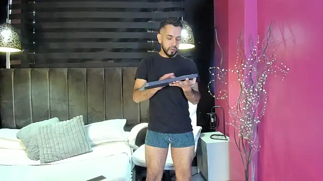 Lobo sex21 online show from October 17, 2025, 9:28 pm