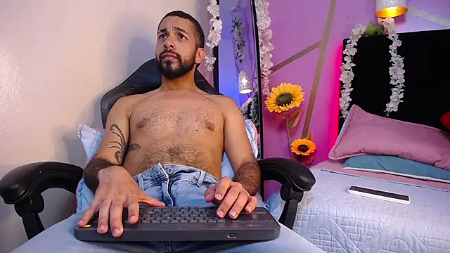 Lobo sex21 online show from November 4, 2025, 7:57 pm