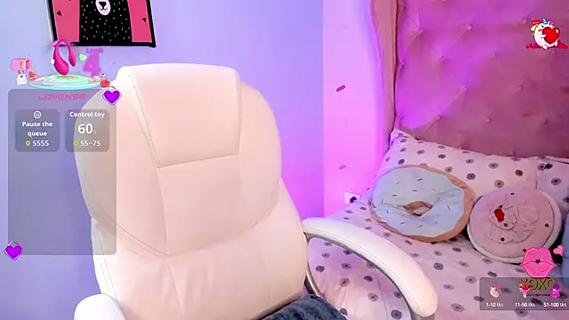 Vanelope evanss online show from October 16, 2025, 12:28 pm