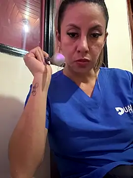 Snapshot of GisellTorres36 chatting on November 27, 2025, 11:29 pm GisellTorres36 online show from November 27, 2025, 11:29 pm