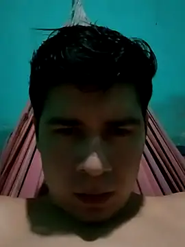 Travieso loco9 online show from October 25, 2025, 2:19 am