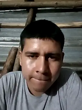 Travieso loco9 online show from June 6, 2026, 4:06 am