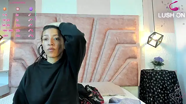 Julieta Slav3 online show from March 29, 2026, 2:50 pm