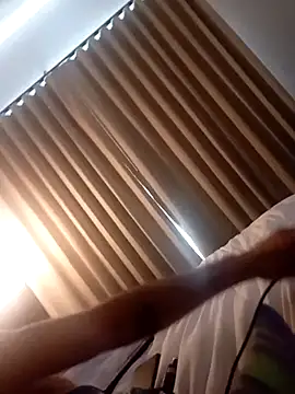 LetMeLiqU online show from October 7, 2025, 6:49 pm