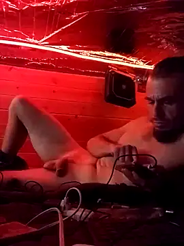 LetMeLiqU online show from April 26, 2026, 9:34 pm