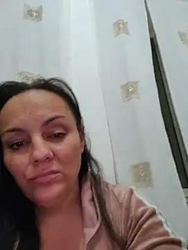 pasajuis online show from November 14, 2025, 10:18 pm