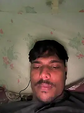 Snapshot of honestbbadboy chatting on November 1, 2025, 1:02 pm honestbbadboy online show from November 1, 2025, 1:02 pm