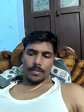 Snapshot of honestbbadboy chatting on November 5, 2025, 12:05 pm honestbbadboy online show from November 5, 2025, 12:05 pm