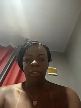 Priihmedeiros online show from April 17, 2026, 9:12 am