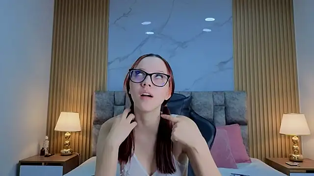 angel  kiss online show from March 8, 2026, 2:43 pm