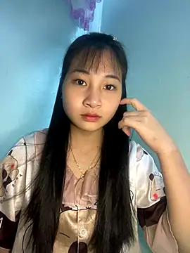 banlinh004 online show from October 2, 2025, 2:57 pm