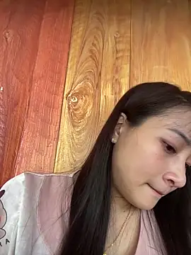 banlinh004 online show from October 16, 2025, 6:14 am