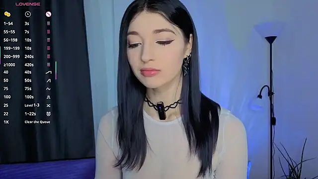 lina leum online show from November 12, 2025, 8:04 am