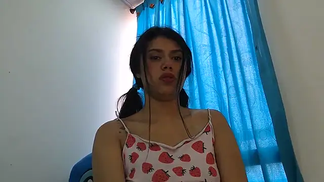 Snapshot of caramel_doll__ chatting on May 16, 2026, 2:05 pm caramel doll online show from May 16, 2026, 2:05 pm