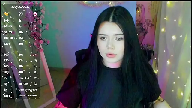 Snapshot of Mona_Esty chatting on June 20, 2026, 6:38 am Mona Esty online show from June 20, 2026, 6:38 am