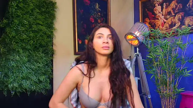 nicolepalmer online show from October 17, 2025, 11:02 am