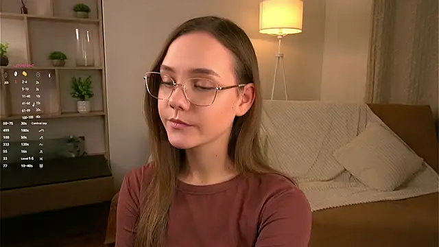 SweetSaraPie online show from January 6, 2026, 5:49 pm