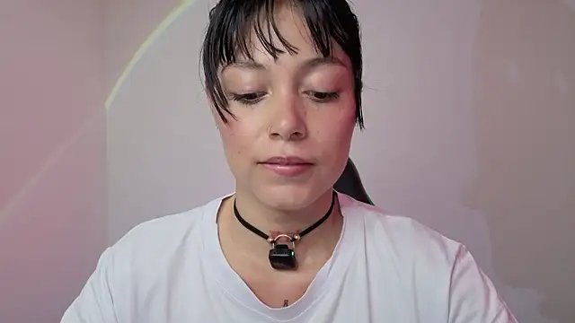 Qadeshoficial online show from March 26, 2026, 8:03 pm